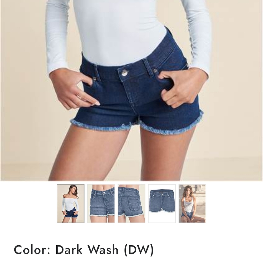NWOT VENUS Dark Wash Cut Off Shorts Size 10